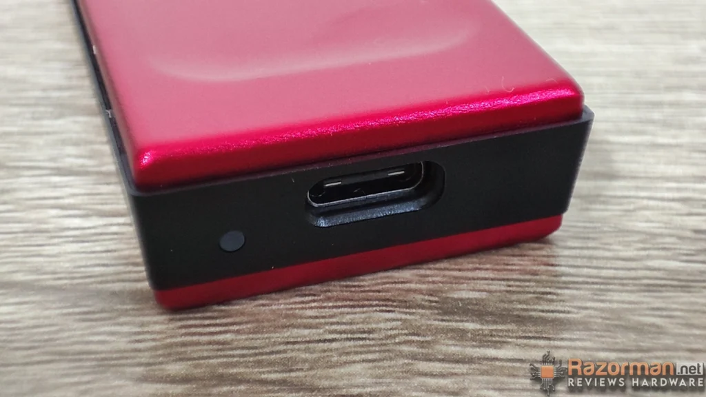 Kingston XS1000R 2TB Kingston XS1000R 2TB