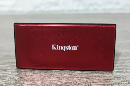 KINGSTON XS1000R 2TB