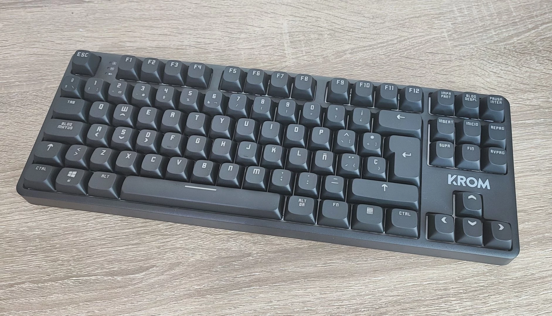 KROM KERNEL PRO