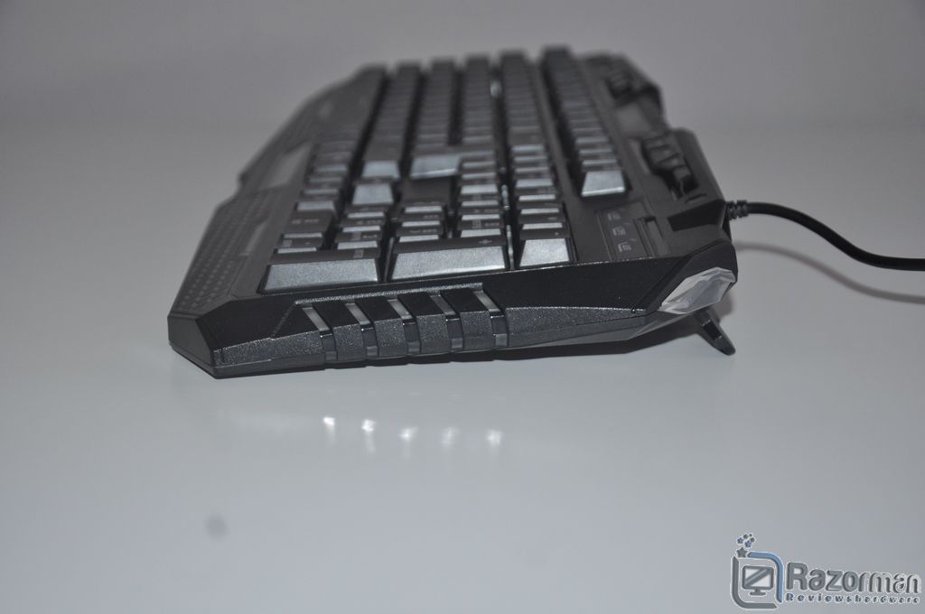 Review KROM Kritic 24 Review KROM Kritic 23