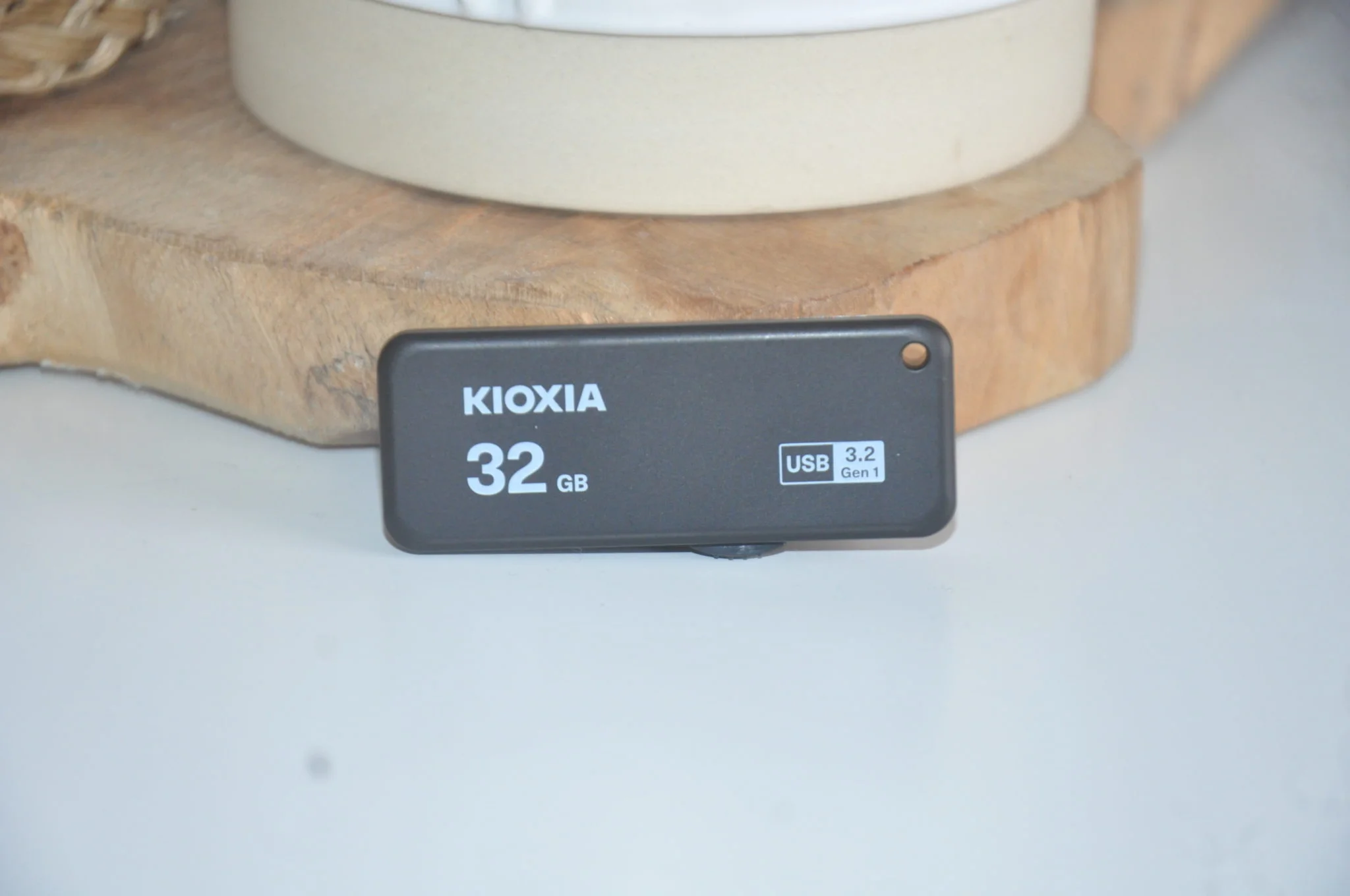 Review Kioxia Transmemory U365 32 GB 14