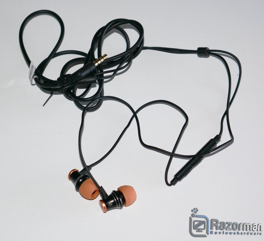 Review KROM Kinear 7