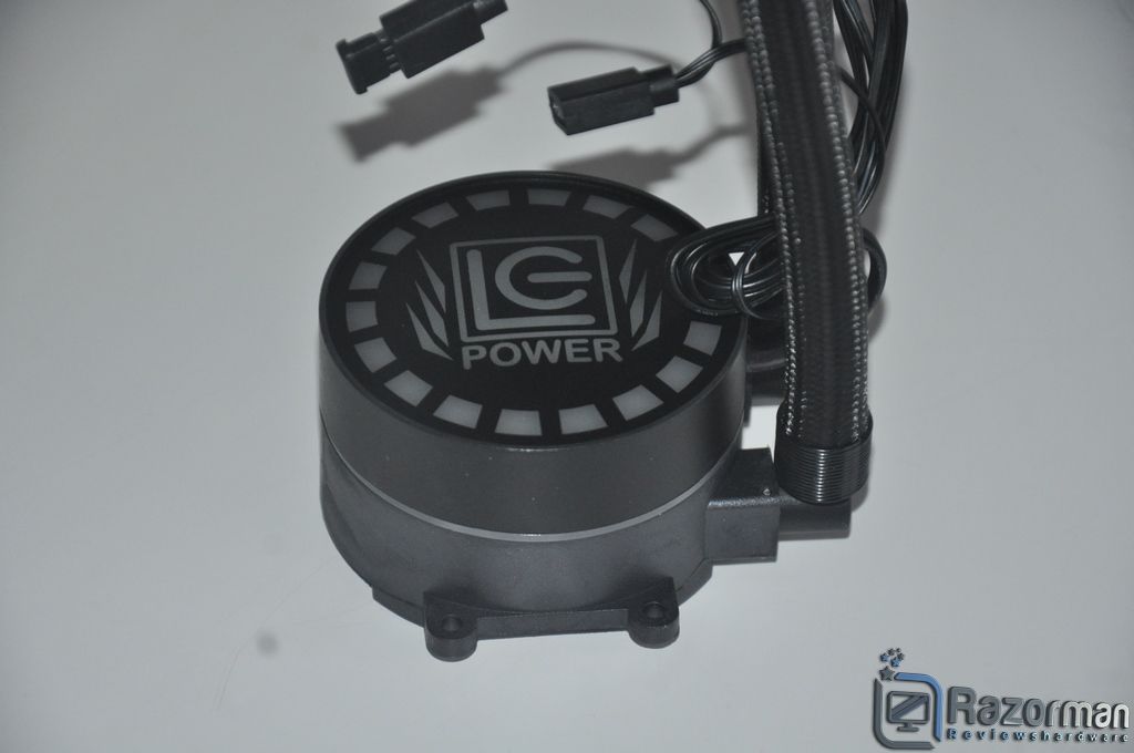 Review LC Power LC-CC-240-LiCo-ARGB 11