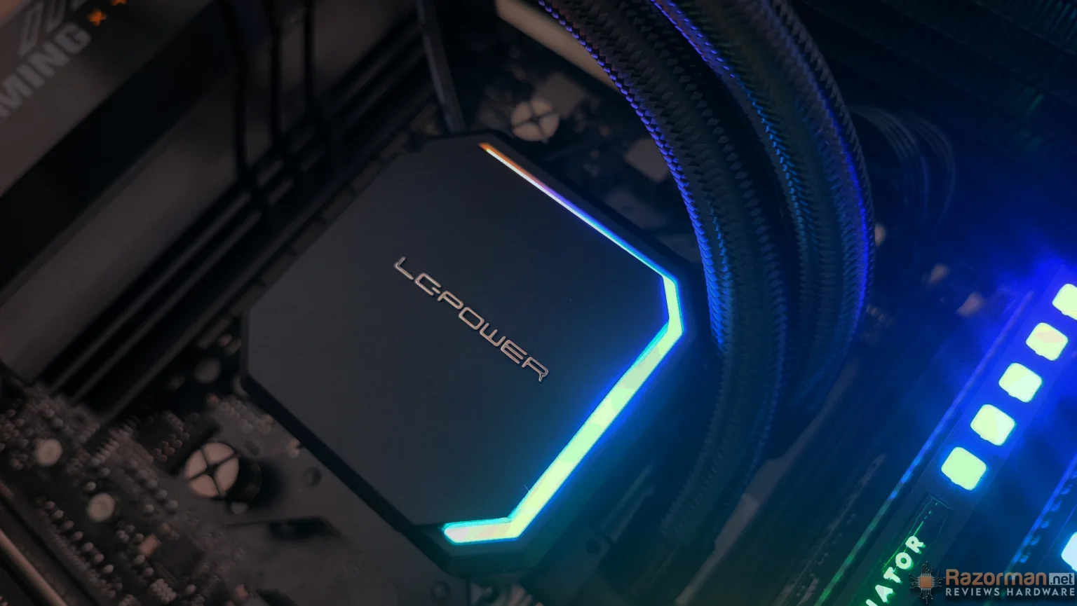 Review LC-POWER LC-CC-360-B-ARGB