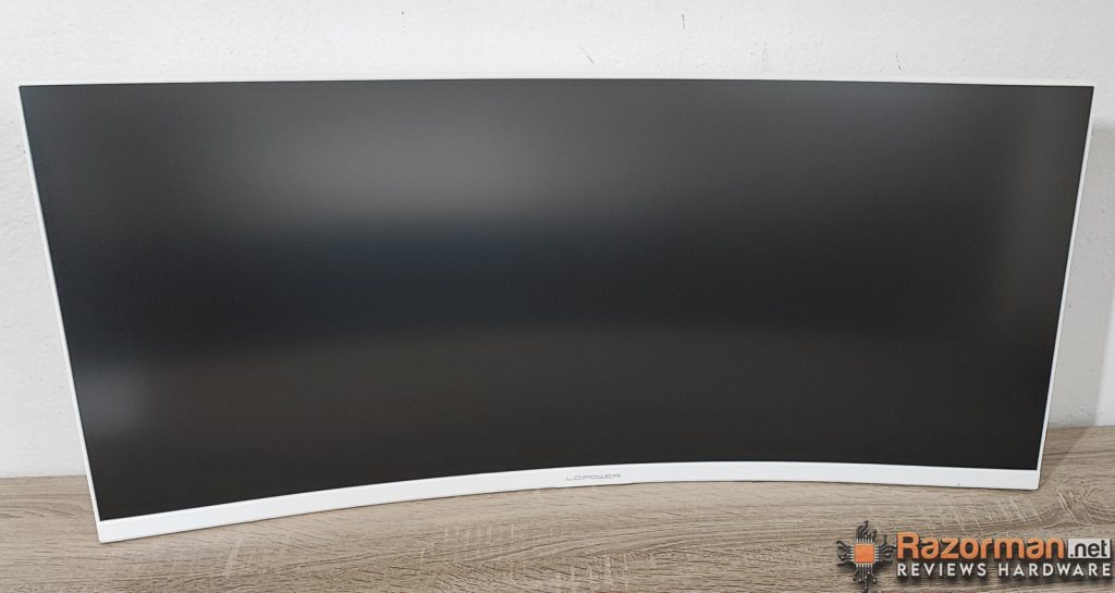 Review LC-POWER LC-M34-Q-C-PRO 2 Review LC-POWER LC-M34-Q-C-PRO 1