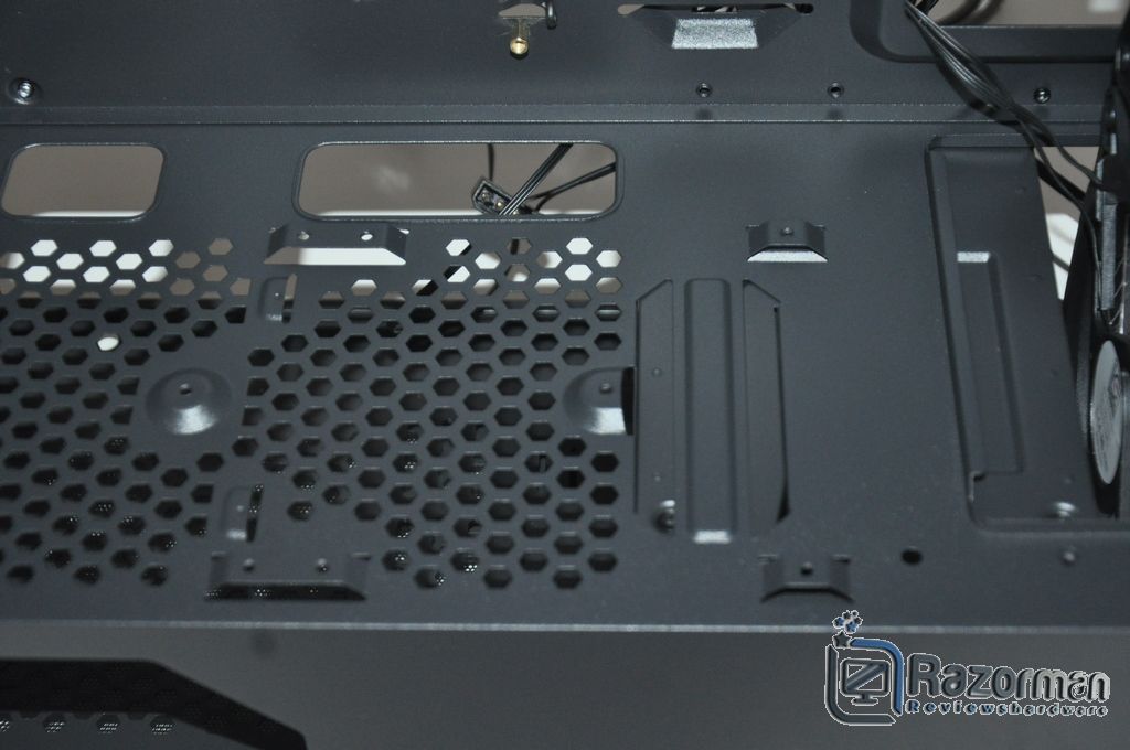 Review LC-Power 708MB - Beyond_X 24