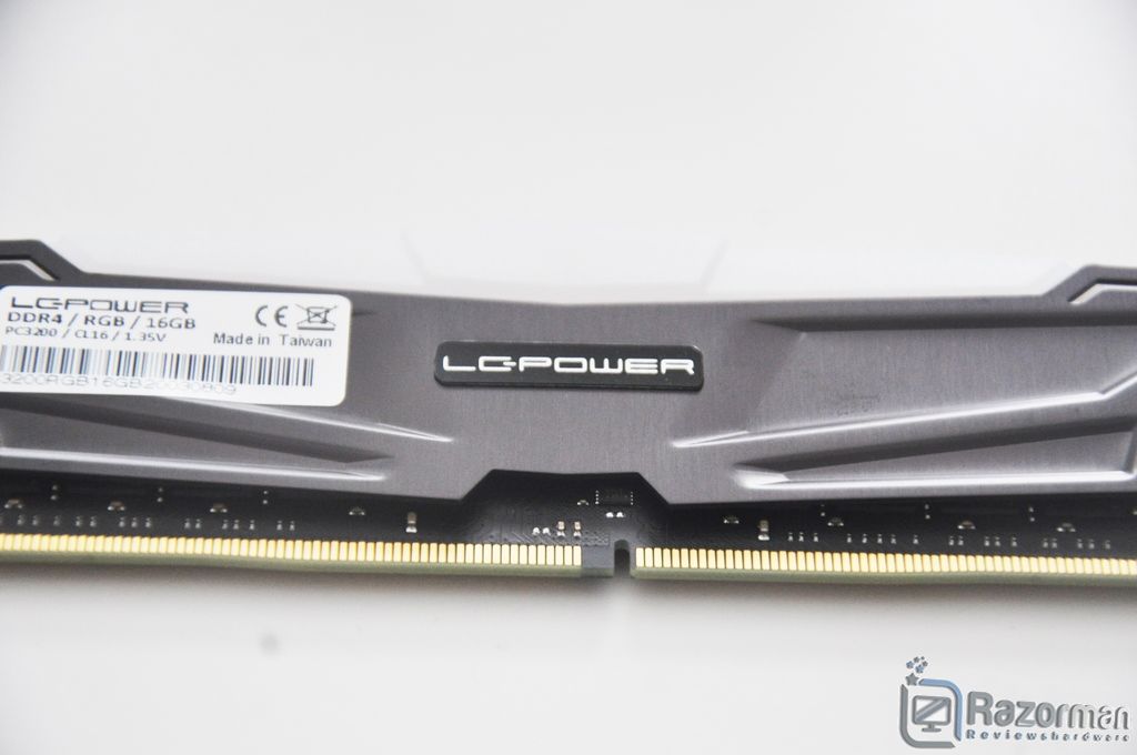 Review LC-RAM-DDR4-3200-RGB-32GB-KIT 9