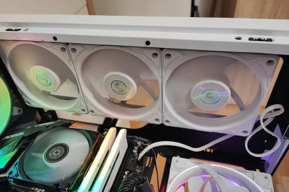 Review LIAN LI Uni Fan P28 8