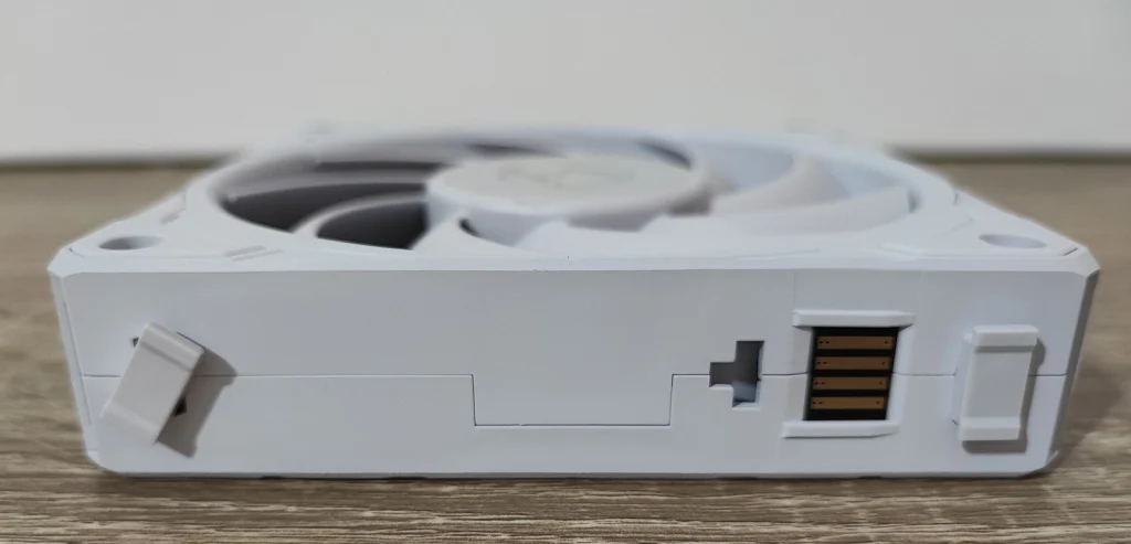Review LIAN LI Uni Fan P28 15 Review LIAN LI Uni Fan P28 15
