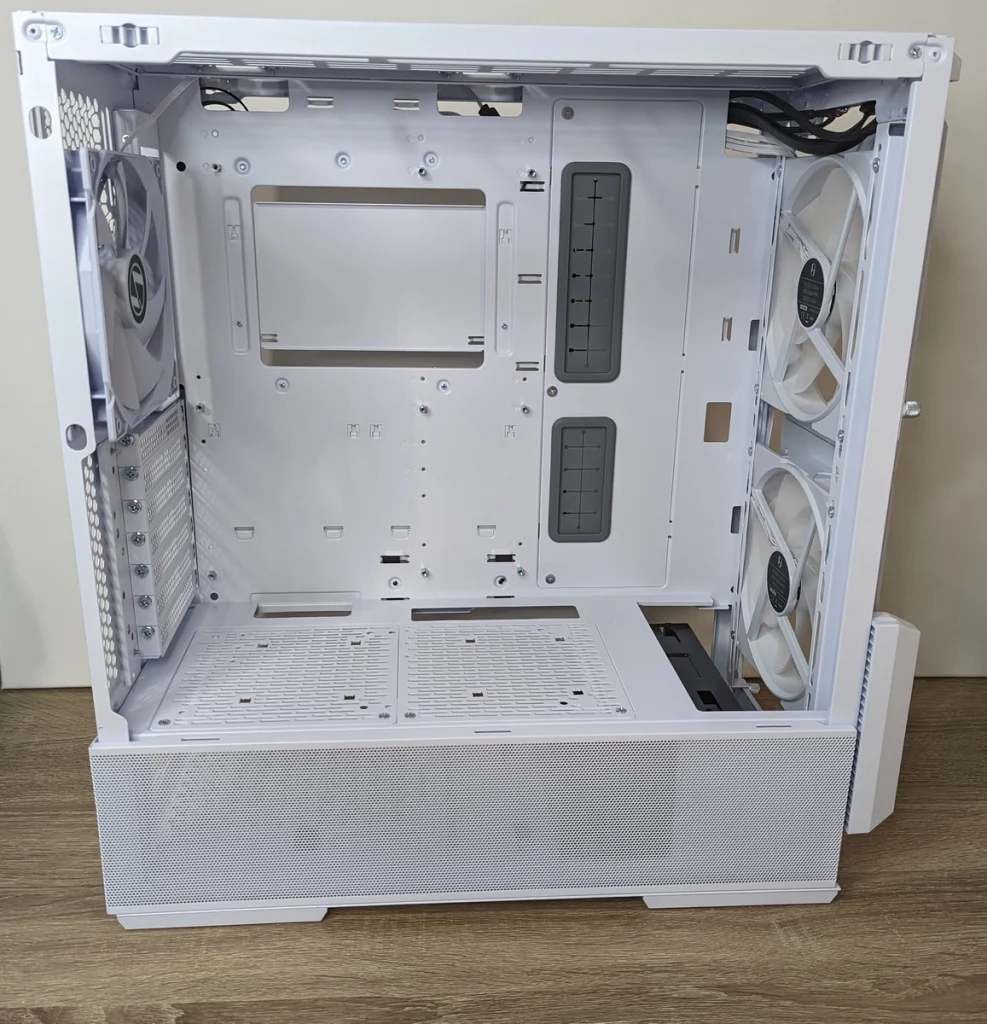 Review Lancool 216 RGB 20 Review Lancool 216 RGB 20