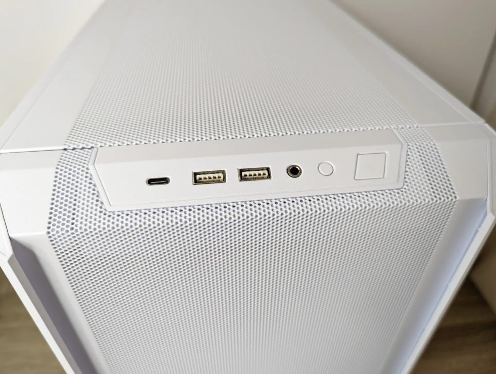 Review Lancool 216 RGB 8 Review Lancool 216 RGB 8