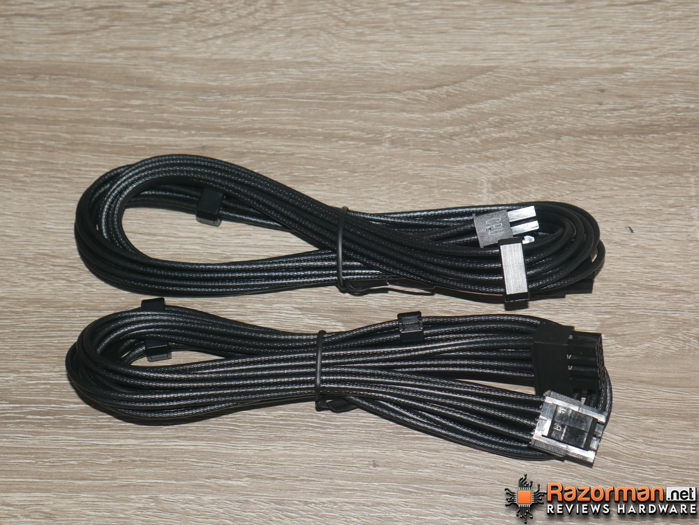 Cables MSI MAG A1200 PLS PCIE5 Cables MSI MAG A1200 PLS PCIE5