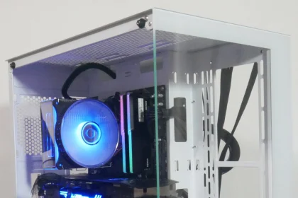 Reviews Mars Gaming MCV4 6