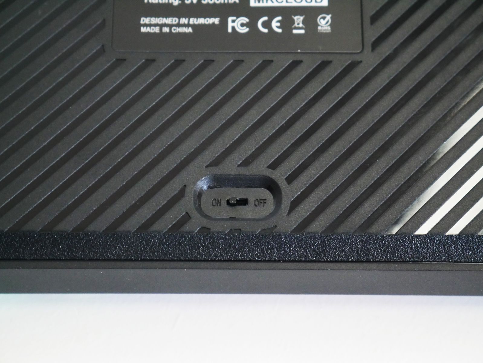 Review Mars Gaming MKCLOUD 16
