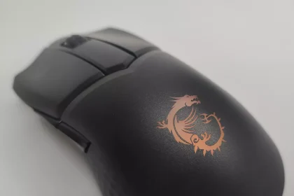 Review MSI Clutch GM31 Ligthweight 14