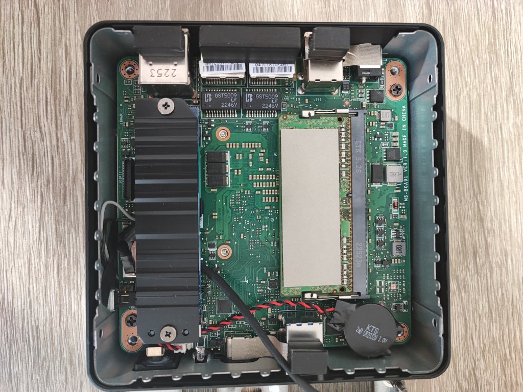 Review MSI CUBI N ADL 14 Review MSI CUBI N ADL 14