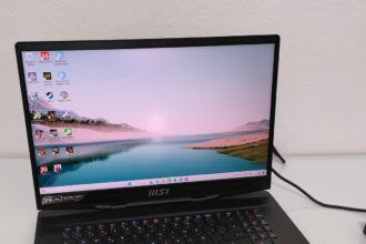 Review MSI Stealth GS77 12UGS 10