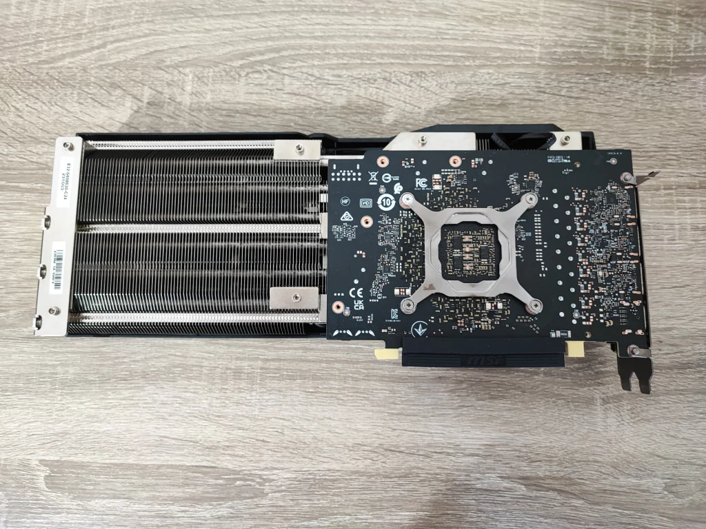 Review MSI Geforce RTX 4070 Gaming X Trio 17
