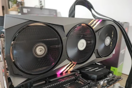 Review MSI Geforce RTX 4070 Gaming X Trio 14