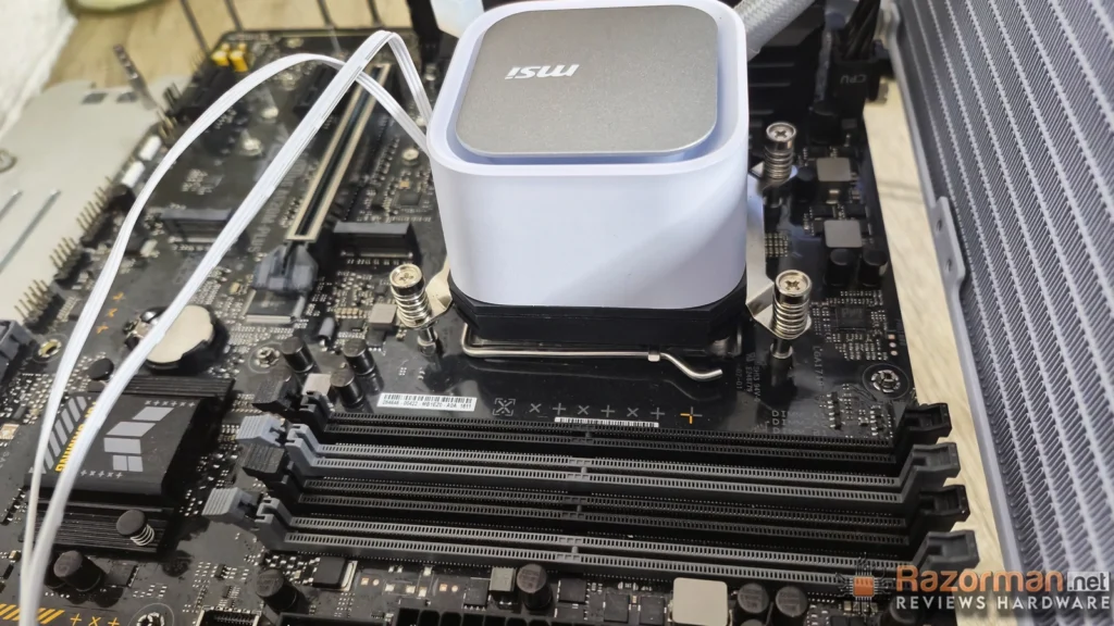 Review MSI MAG Coreliquid A13 360 19 Review MSI MAG Coreliquid A13 360 2