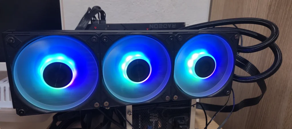 MSI MAG CORELIQUID A15 360 Review en Español 3