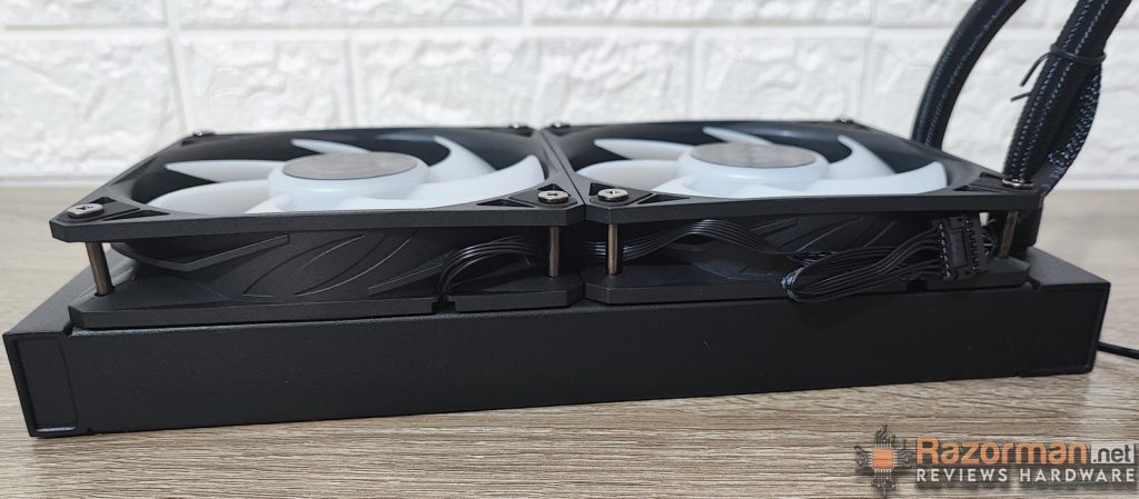 MSI MAG CORELIQUID i240