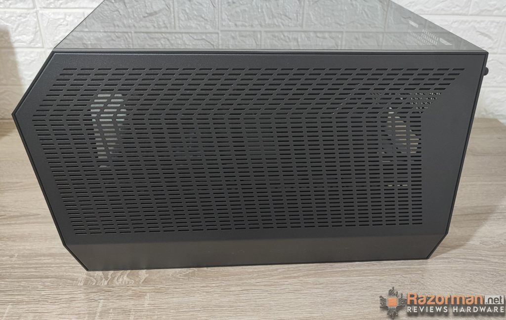MSI MAG PANO 100L PZ MSI MAG PANO 100L PZ