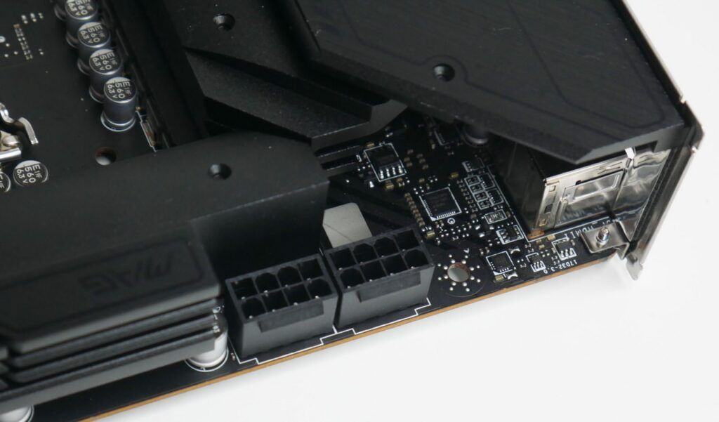 Review MSI MAG Z690 Tomahawk WiFi 10 Review MSI MAG Z690 Tomahawk WiFi 10