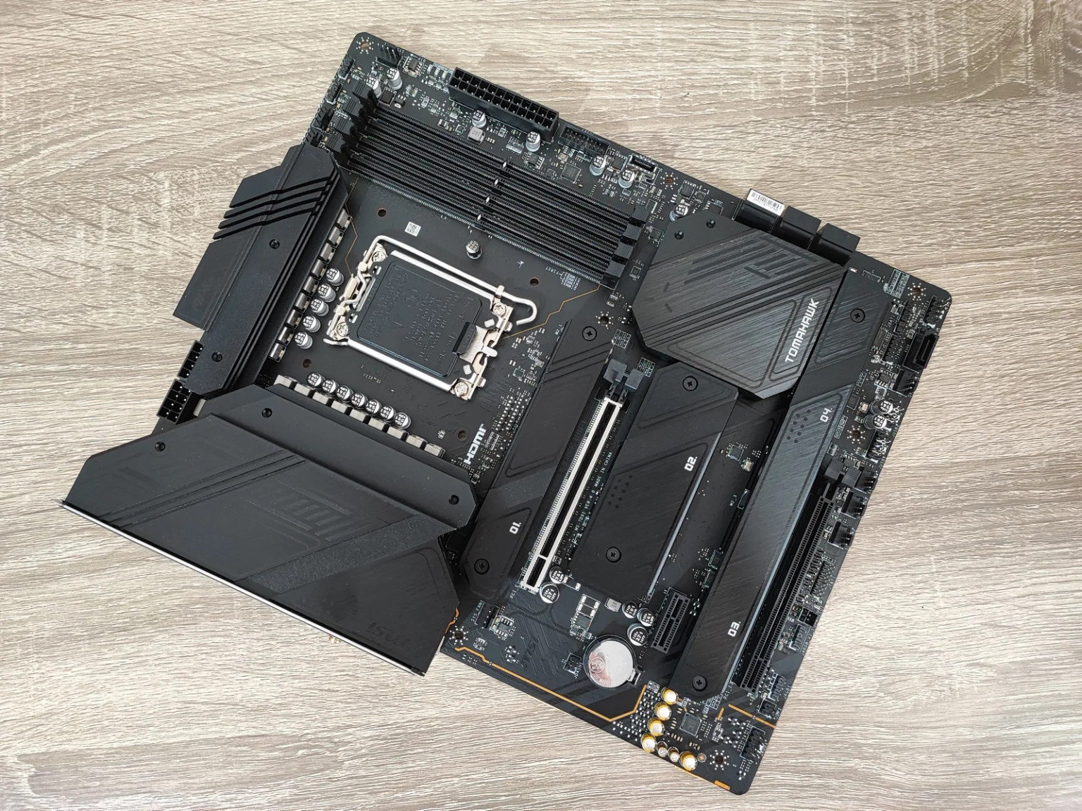 Review MSI Z790 Tomahawk WIFI DDR5 1