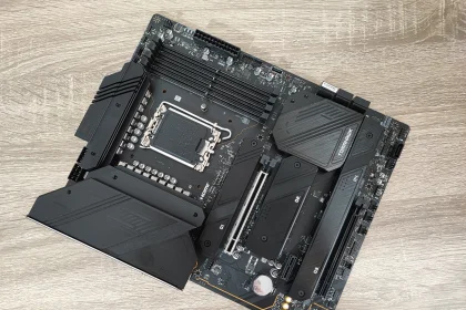 Review MSI Z790 Tomahawk WIFI DDR5 4