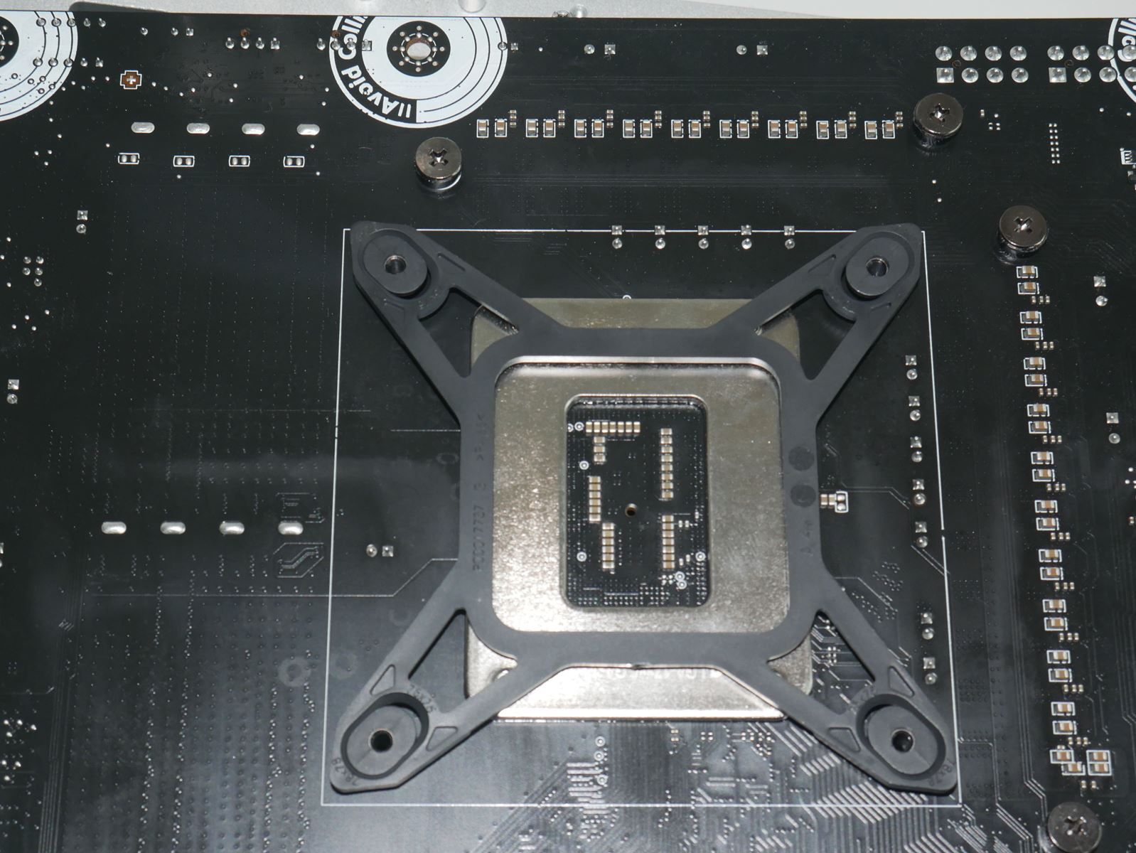 Review MSI MEG Coreliquid S360 21 Review MSI MEG Coreliquid S360 20