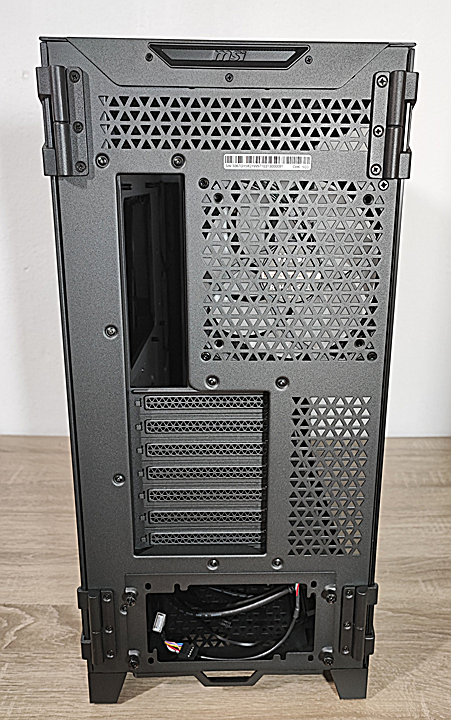 Review MSI MEG PROSPECT 700R 14