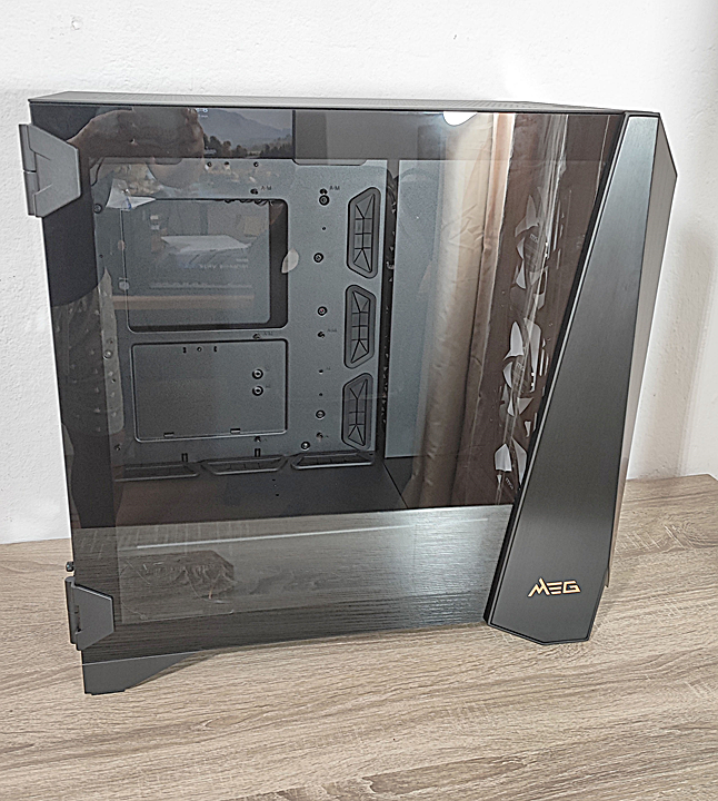 Review MSI MEG PROSPECT 700R 11
