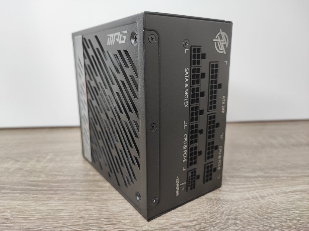 Review MSI MPG A1000G PCIE5 261