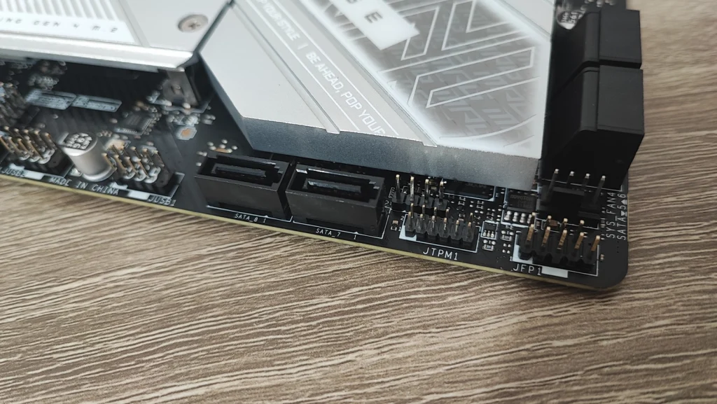 Review MSI MPG B760M EDGE TI WIFI 24