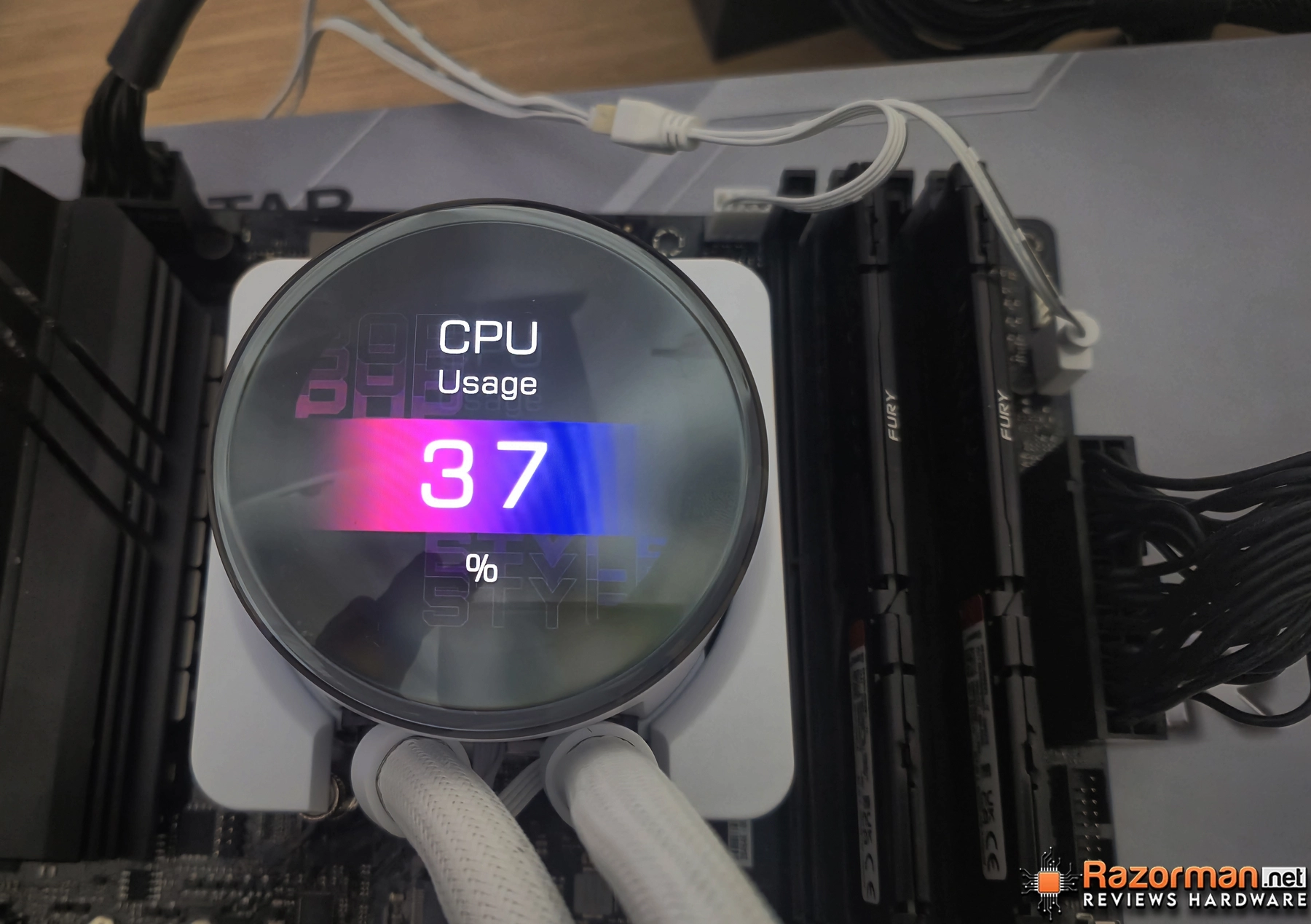 MSI MPG CORELIQUID P13 360