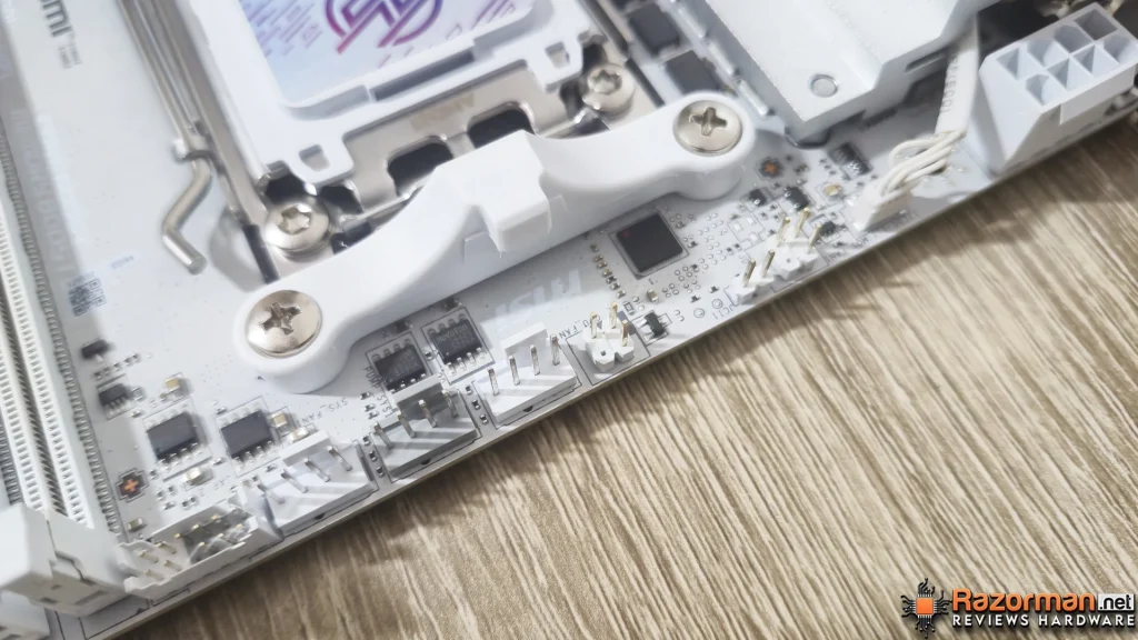MSI MPG X870i EDGE TI EVO WIFI MSI MPG X870i EDGE TI EVO WIFI