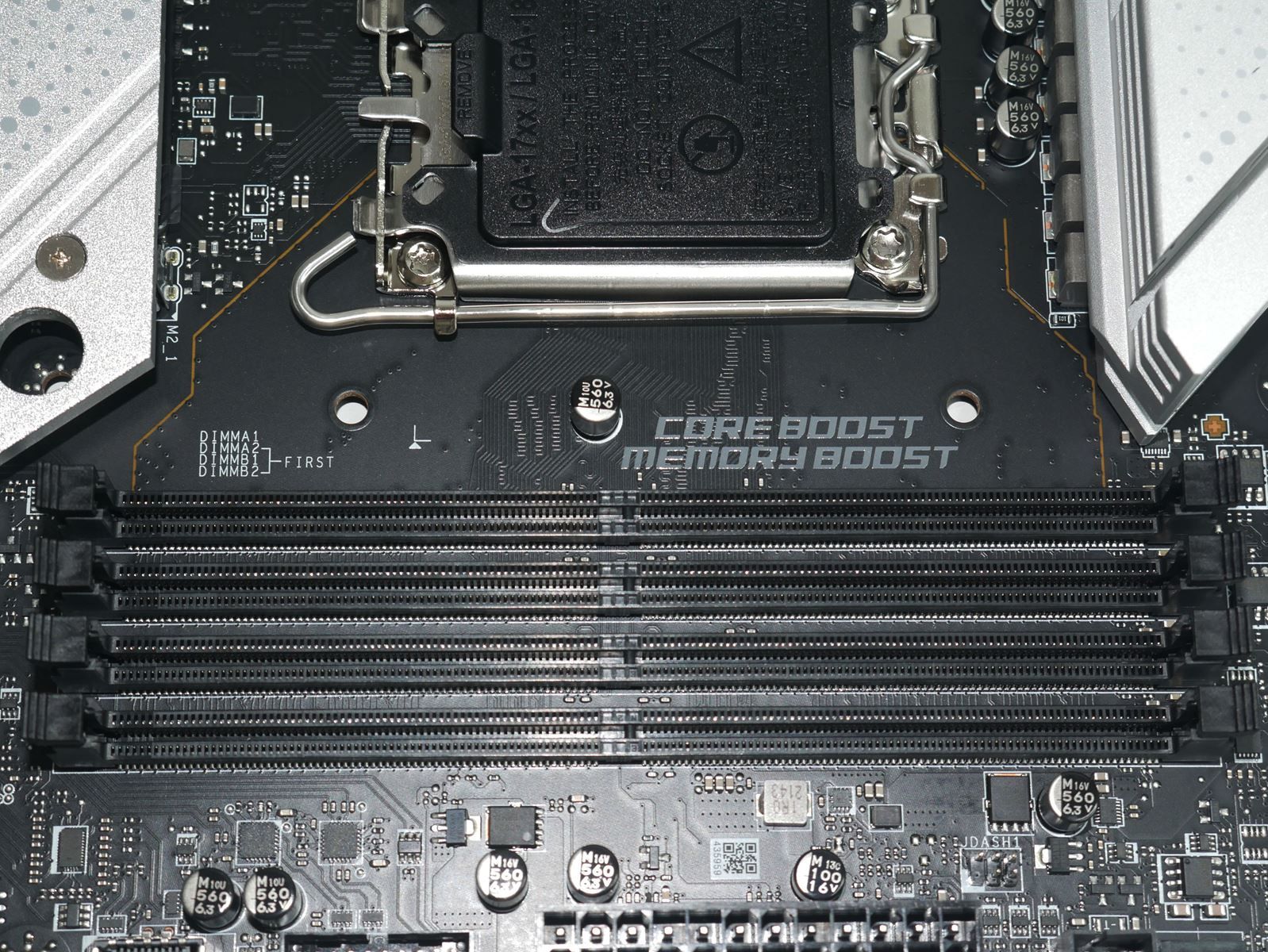 Review MSI MPG Z690 FORCE WIFI 33