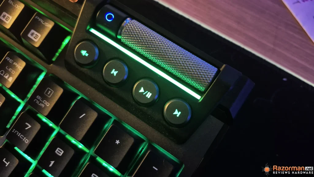 MSI Strike PRO WIRELESS review en Español: excelente teclado mecánico muy silencioso 2 MSI Strike Pro Wireless: Review en Español