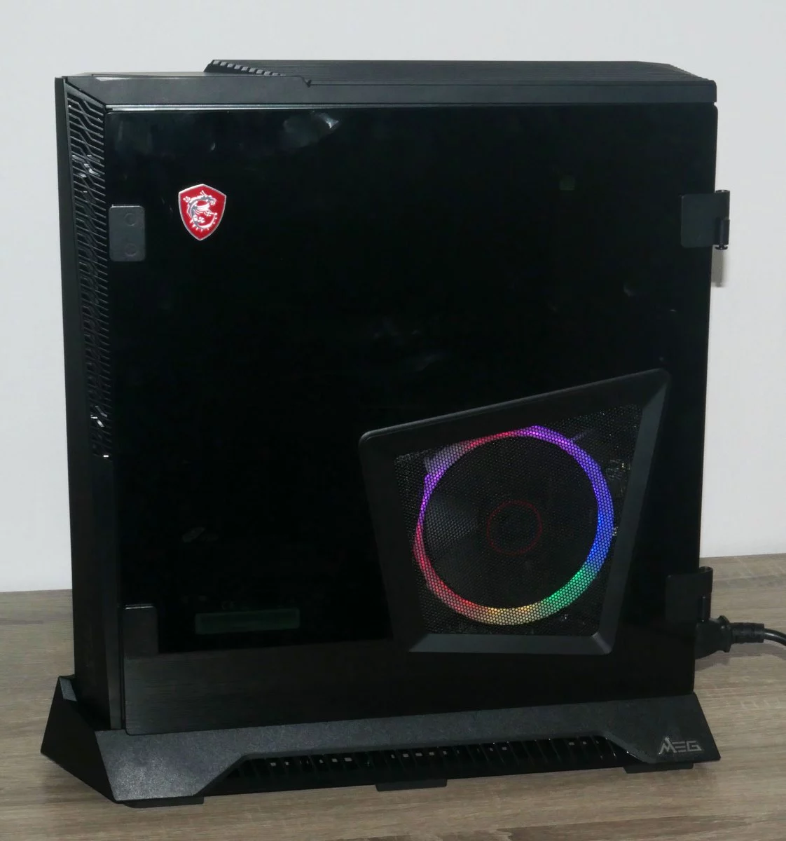 Review MSI MEG Trident X 12V 1