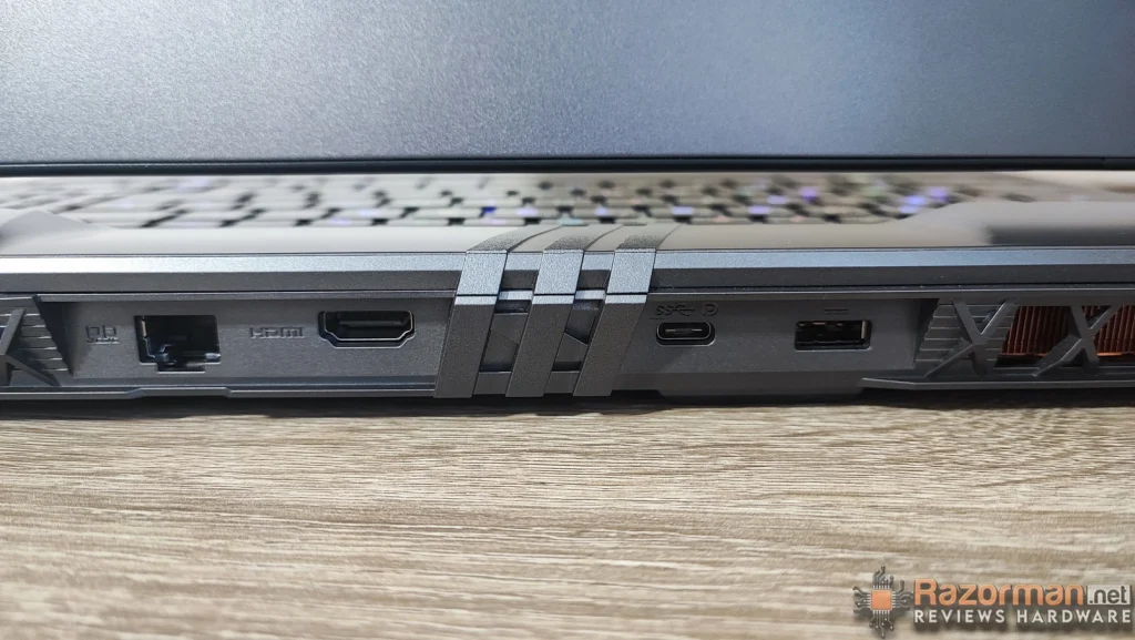 Review MSI Vector GP68 HX 13V 12