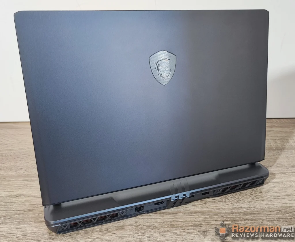Review MSI Vector GP68 HX 13V 8
