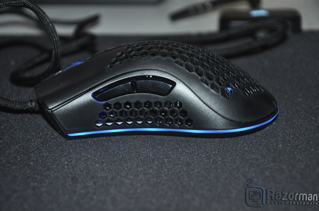 Review Mars Gaming MMEX 17