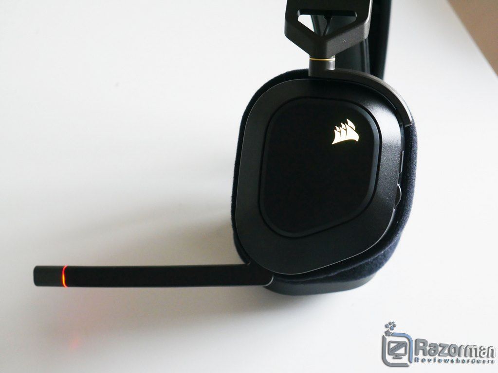 Review Corsair HS80 RGB Wireless 10