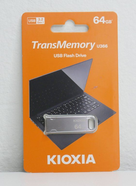 Review Kioxia TransMemory U366 64 GB 1