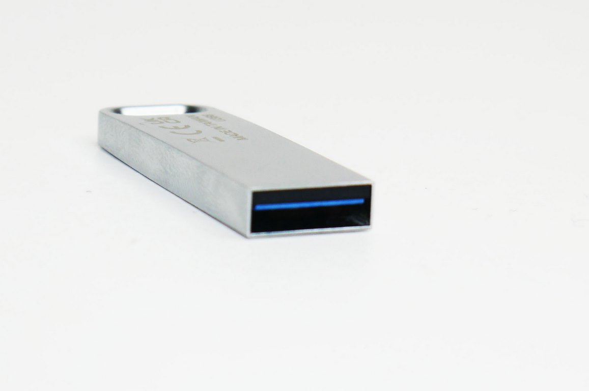 Review Kioxia TransMemory U366 64 GB 8 Review Kioxia TransMemory U366 64 GB 6