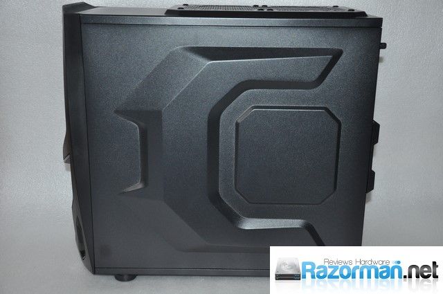 Review RAIDMAX COBRA Z BLUE 8 Raidmax CobraZ Blue (16)