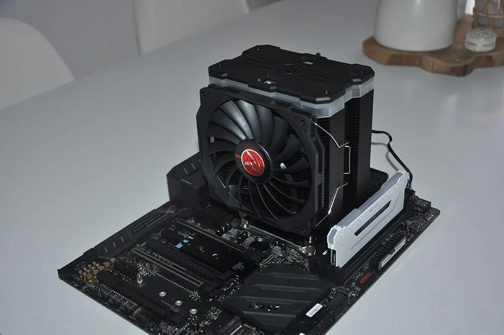 Review Raijintek MYA RBW 12
