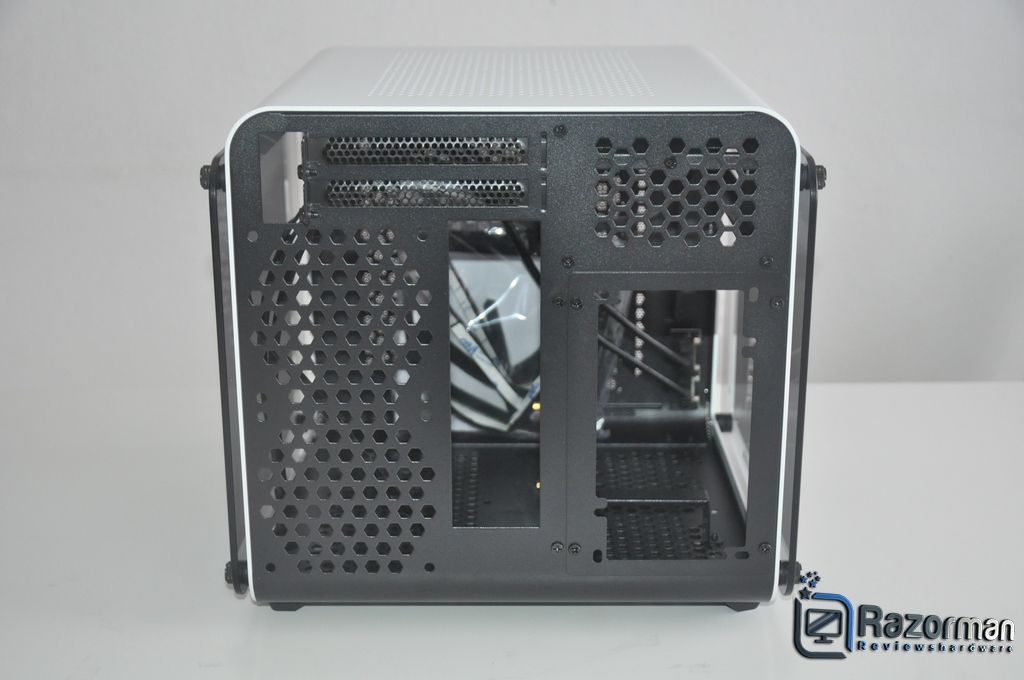 Raijintek Metis Evo TGS (Rouge) - Boîtier PC - | Muséericorde