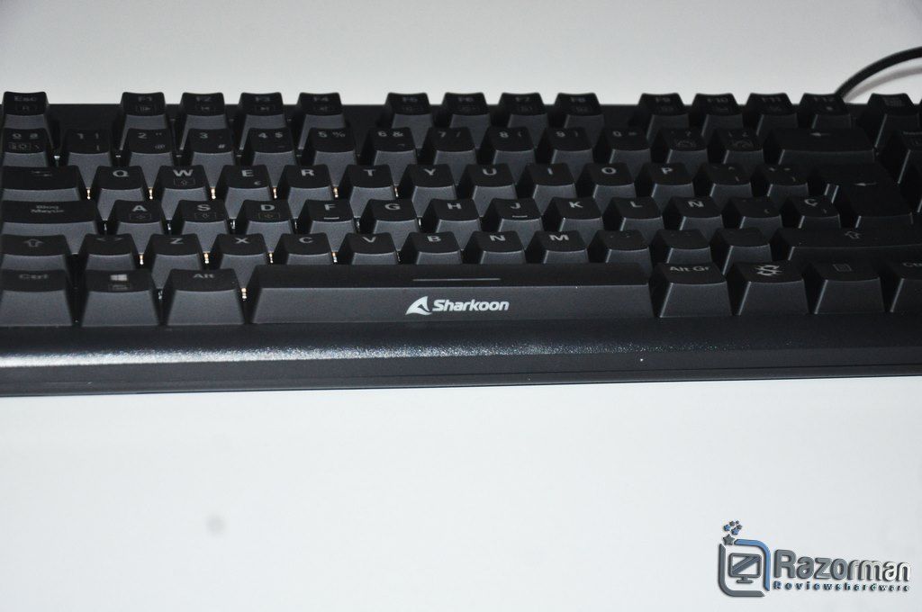 Review Sharkoon Skiller SGK30 12 Review Sharkoon Skiller SGK30 12